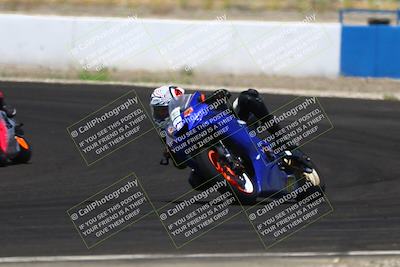 media/Jun-07-2025-TrackDaz (Sat) [[4413525952]]/A Group/1pm (Turn 1)/